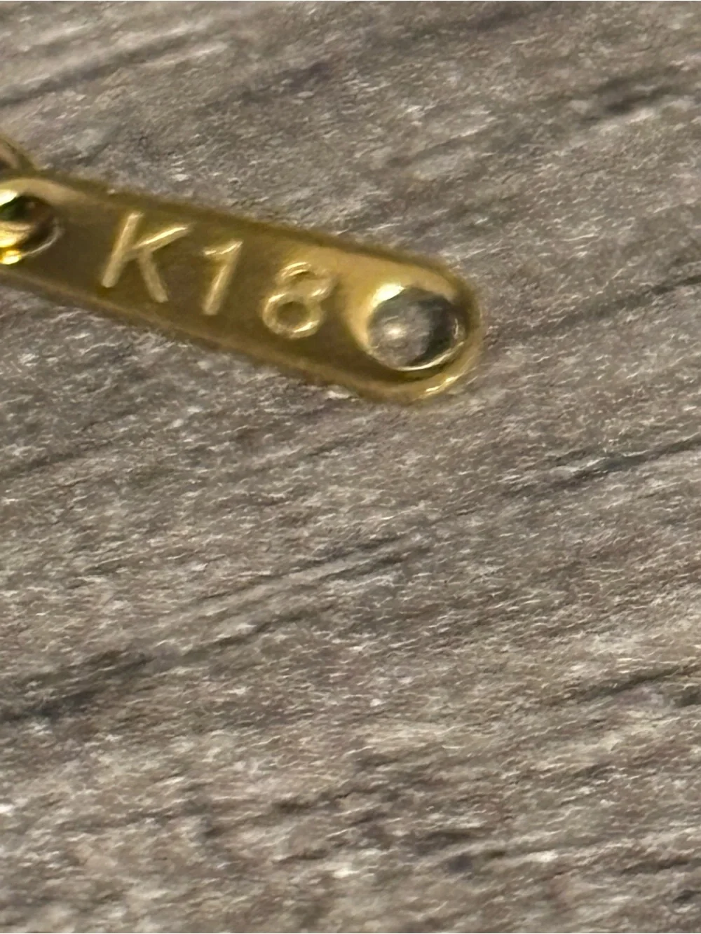 None elegant gold